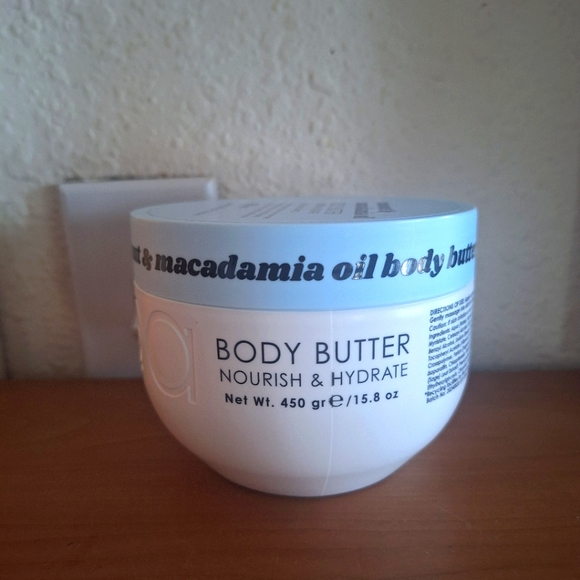 Macadamia Oil Body Butter - White - Picture 1 of 3